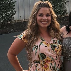 Meet your Posher, Cara